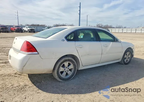 2009 Chevrolet Impala 1Lt z USA, uszkodzony, nr VIN 2G1WT57NX91267771